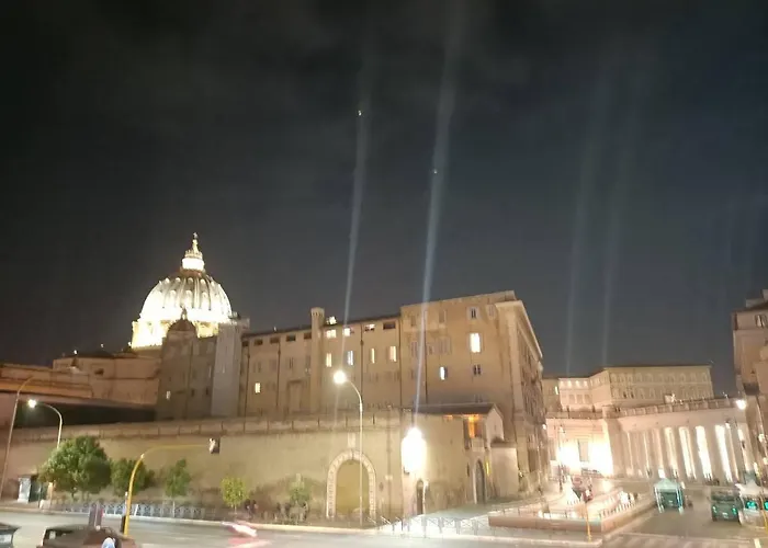 Le Colonne Di San Pietro
